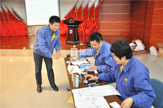 徐工重型標桿班組建設(shè)與管理培訓簽到 徐工重型標桿班組建設(shè)與管理培訓簽到